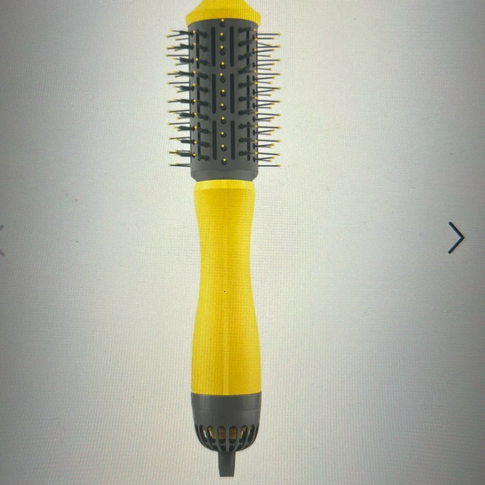 The Double Shot Oval Blow-Dryer Brush - Brand new (NWT)
